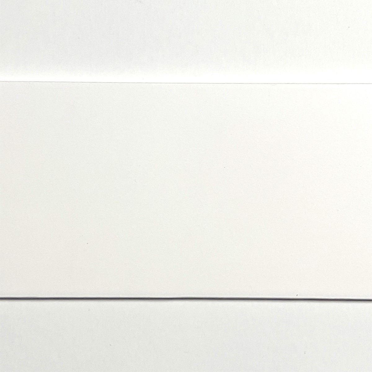Vivid White 2" Real Wood blinds finish swatch